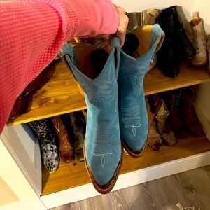 Idyllwind turquoise heeled booties